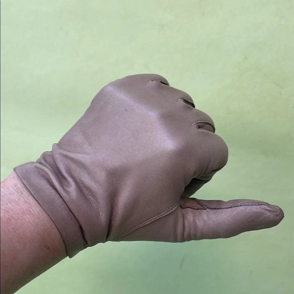 Vintage Grayish Tan Leather Gloves